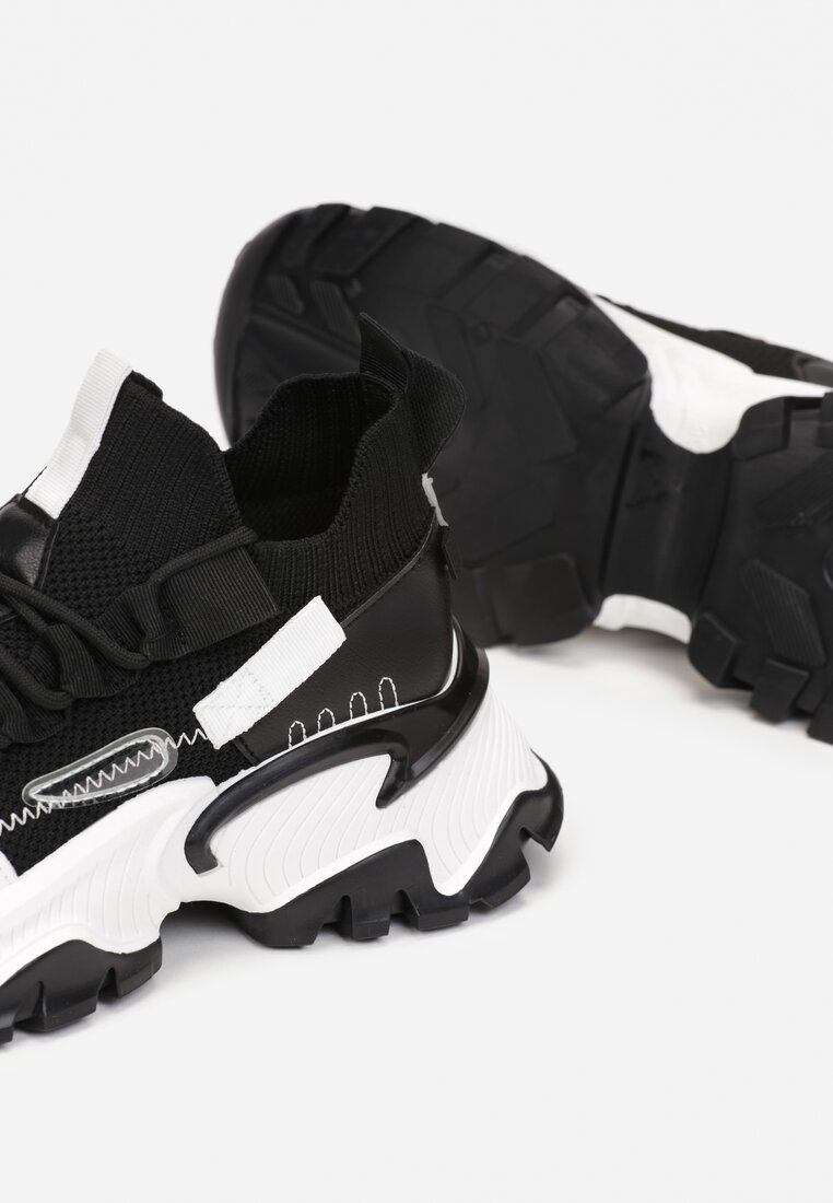 Czarne Sneakersy z Elastyczną Cholewką i Tłoczoną Podeszwą Linro