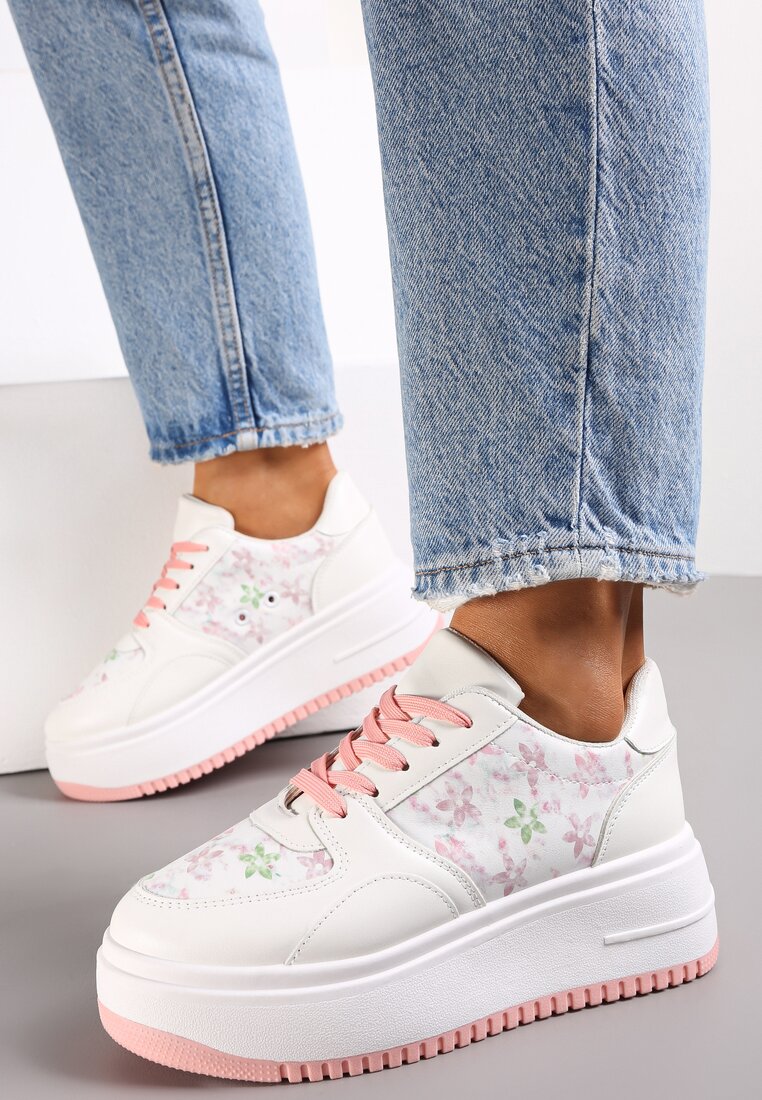 Biało-Różowe Sneakersy na Platformie z Nadrukiem w Kwiaty Chedora