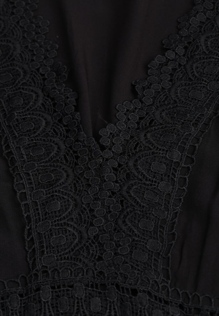 Rochie Neagră Cloș cu Volan și Dantelă Kiaya