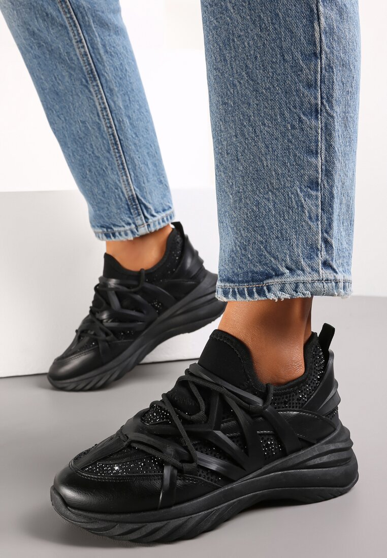 Sneakers Negri cu Pietre Strălucitoare pe Talpă Embosată cu Șiret Elastic Thecia
