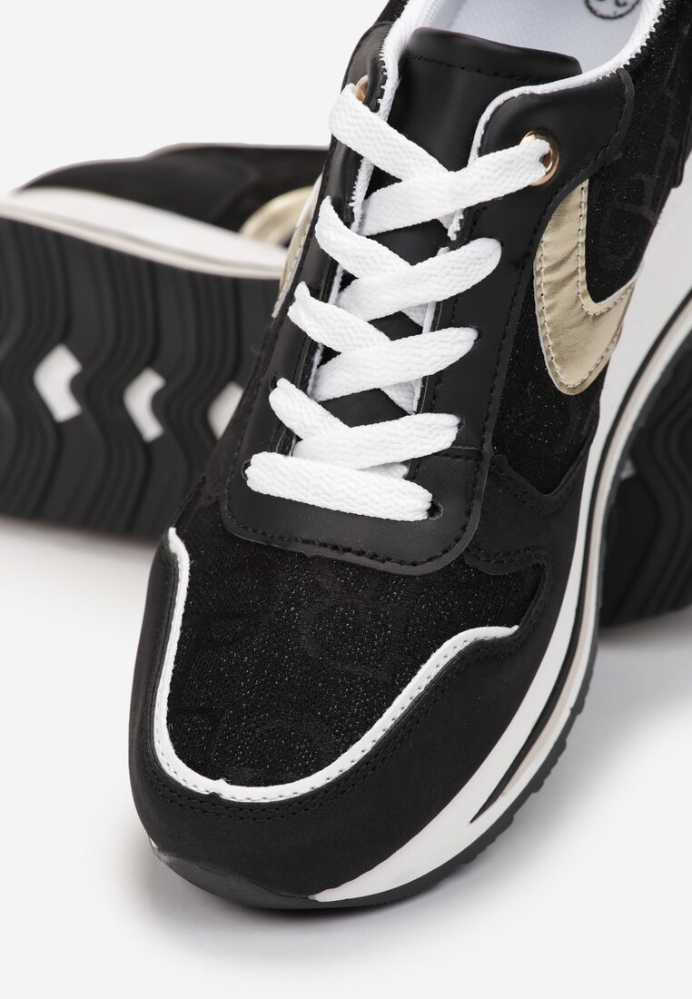 Czarno-Białe Sznurowane Sneakersy na Podeszwie z Koturnem Isies