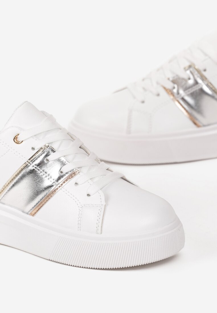 Biało-Srebrne Sneakersy na Niskiej Platformie z Metalicznymi Wstawkami Tommu