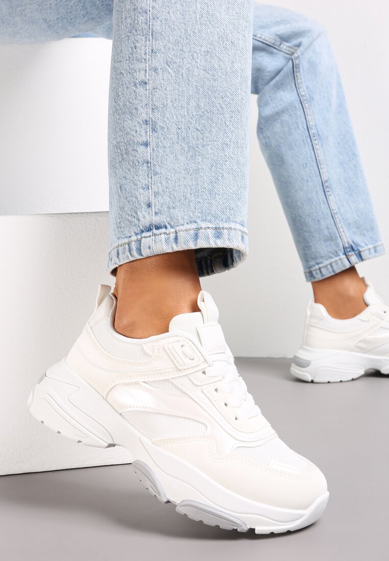 Białe Sneakersy z Metalicznymi Wstawkami na Grubej Podeszwie Tahara