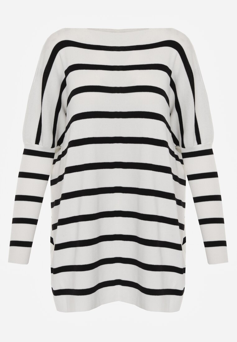 Biały Oversizowy Sweter z Rękawami o Fasonie Nietoperz i Wzorem w Paski Eistauma