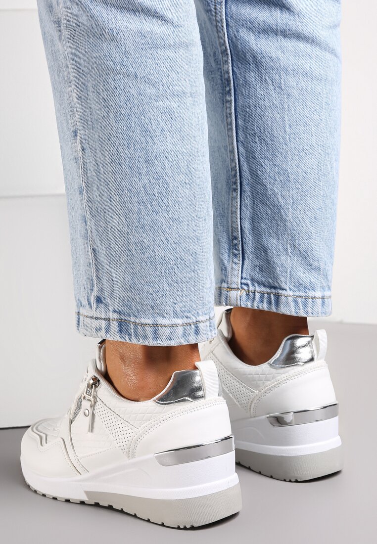 Białe Sznurowane Sneakersy na Koturnie z Modnymi Przeszyciami i Suwakami Grisha
