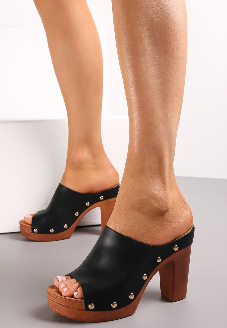 Czarne Klapki Drewniaki na Słupowym Obcasie i Platformie z Nitami Kathlyn