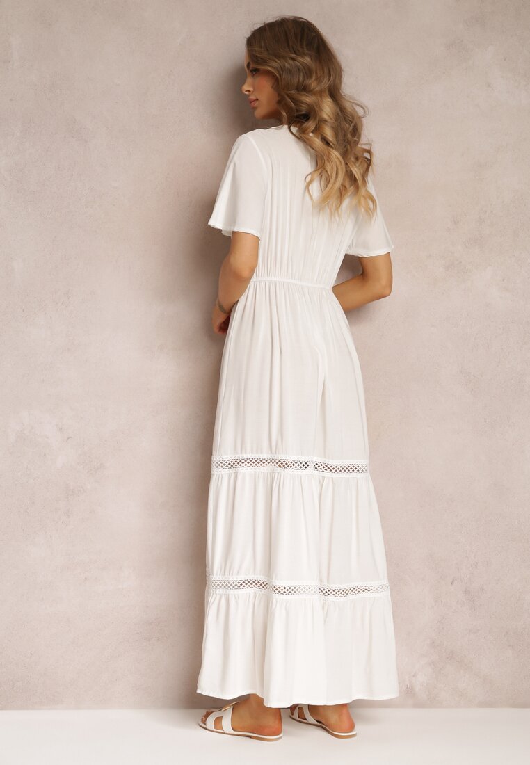 Biała Rozkloszowana Sukienka Maxi z Gumką w Talii i Koronkowym Dekoltem Cheteia