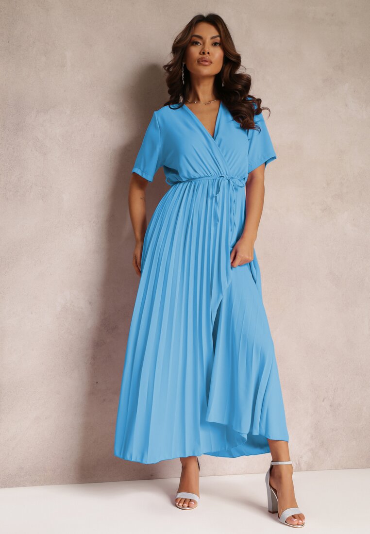 Niebieska Rozkloszowana Sukienka Plisowana z Wiązanym Paskiem Eilemona