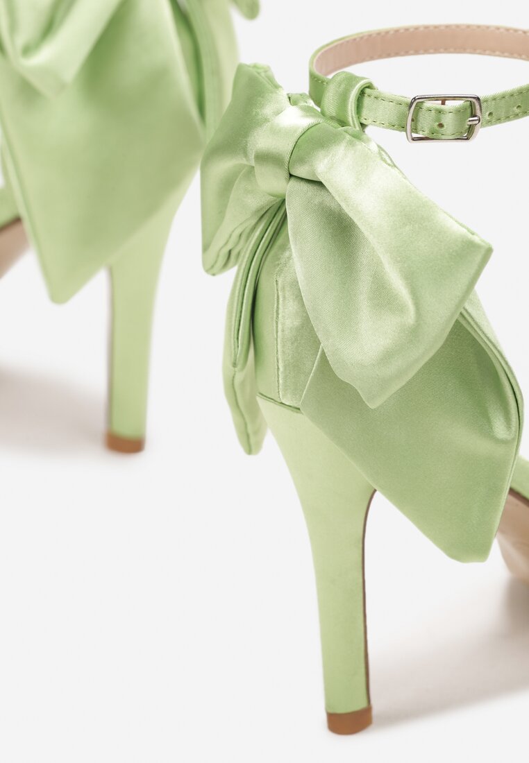 Zielone Satynowe Sandały na Szpilce z Kokardą Chetha