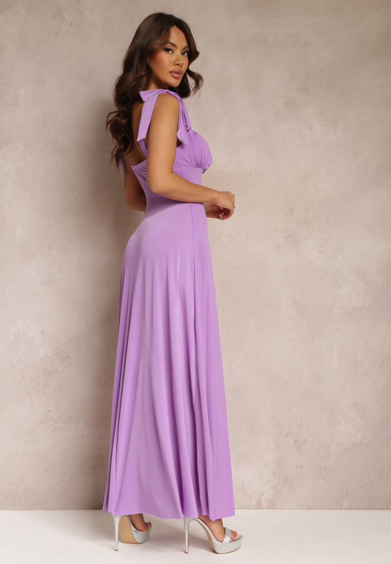 Fioletowa Długa Sukienka z Marszczonym Dekoltem i Wiązanymi Ramiączkami Rozvita
