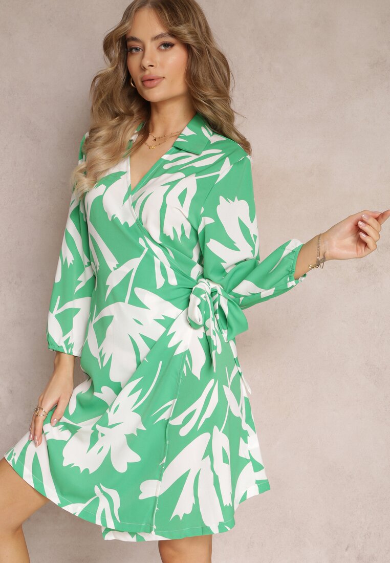 Zielona Kopertowa Sukienka w Kwiaty z Wiązaniem Madeleina