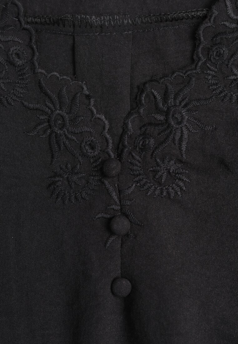 Bluză Neagră cu Decolteu Brodat și Mâneci Scurte Junelia