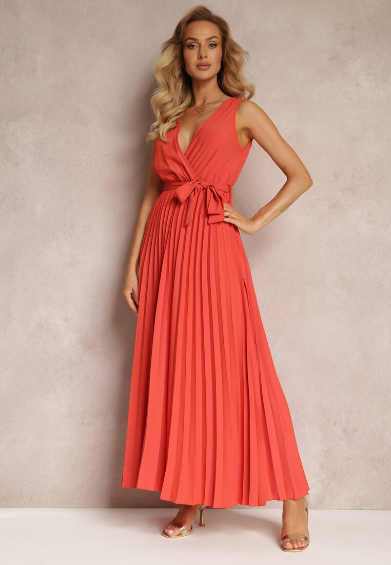 Czerwona Rozkloszowana Sukienka Maxi z Plisowanym Dołem i Gumką w Talii Sare