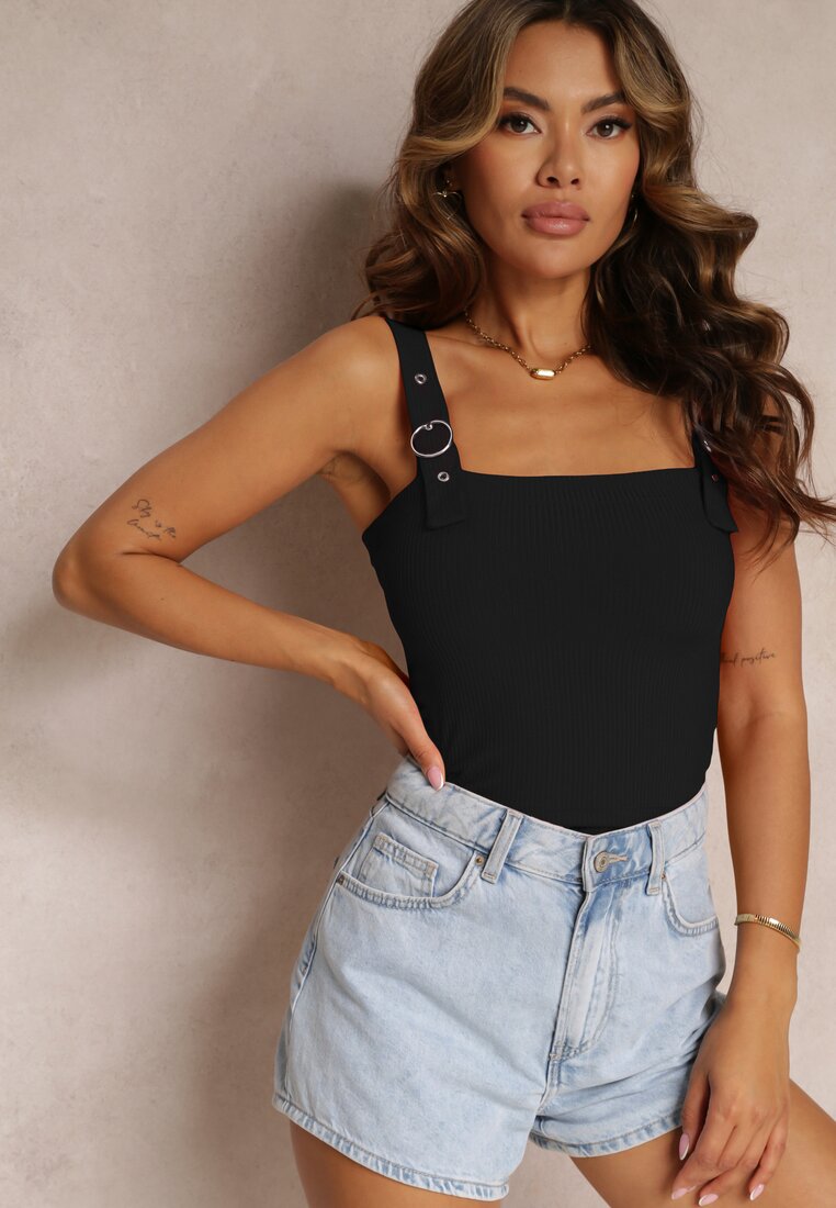 Czarny Top z Szerokimi Ramiączkami i Ozdobnymi Klamrami Mayeke
