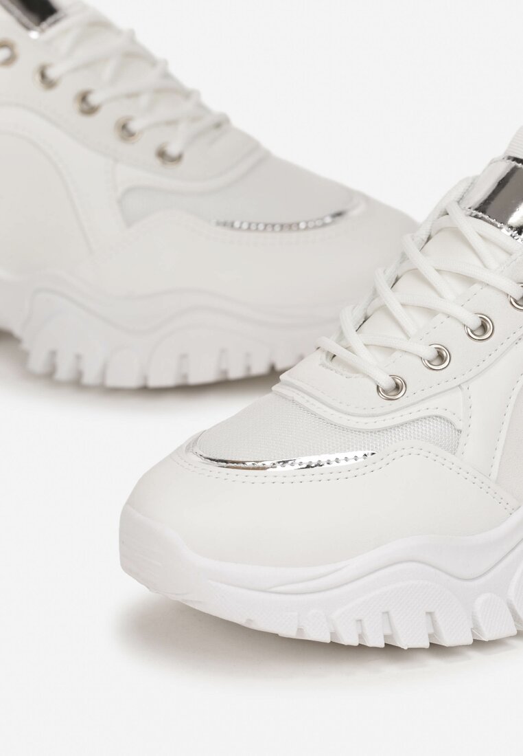Białe Sznurowane Sneakersy z Metalicznym Wstawkami na Grubej Podeszwie Nadre