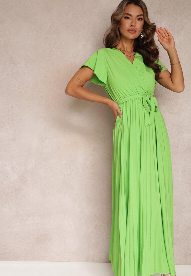 Zielona Koktajlowa Maxi Sukienka Ozdobiona Plisami z Trójkątnym Dekoltem i Wiązaniem w Talii Phoelia