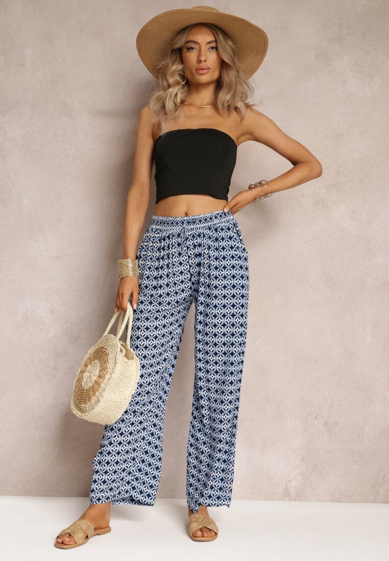 Pantaloni albaștri din viscoză cu elastic în talie și picioare largi Ianita
