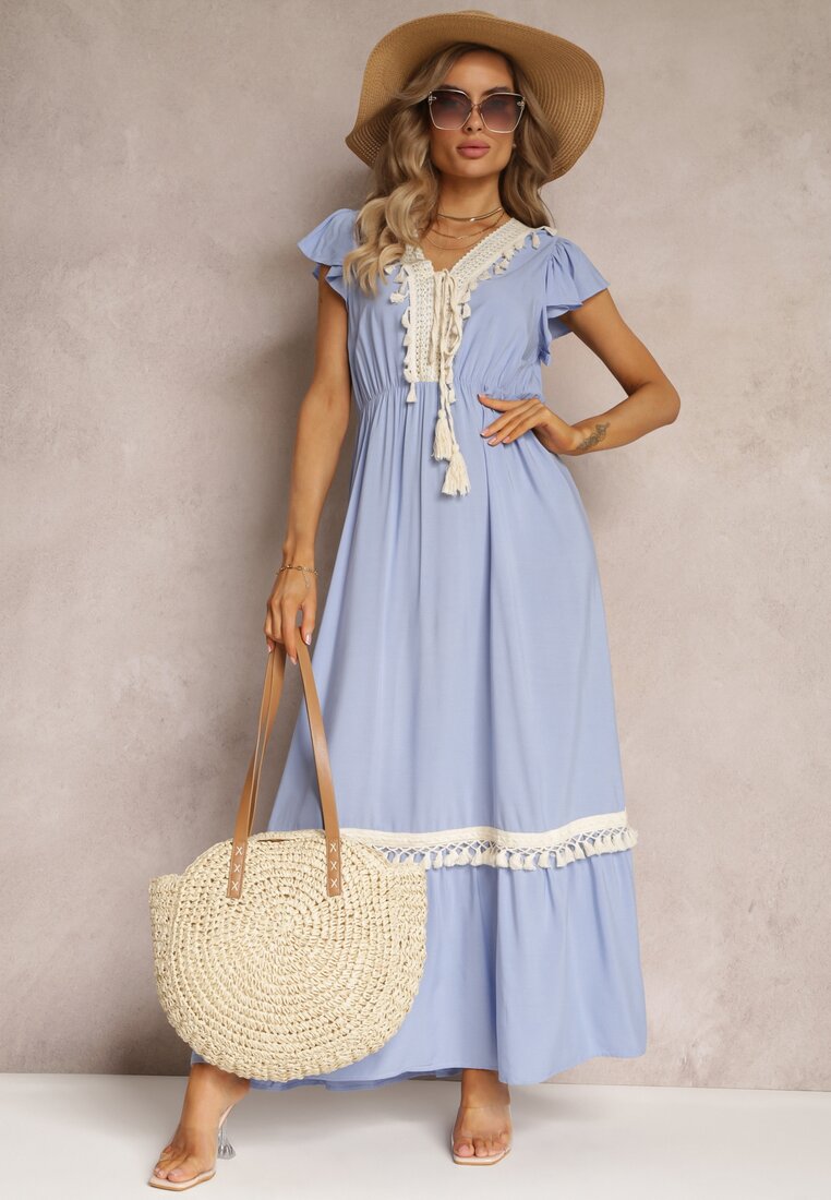 Niebieska Wiskozowa Maxi Sukienka z Frędzlami i Wiązaniem przy Dekolcie Rosania