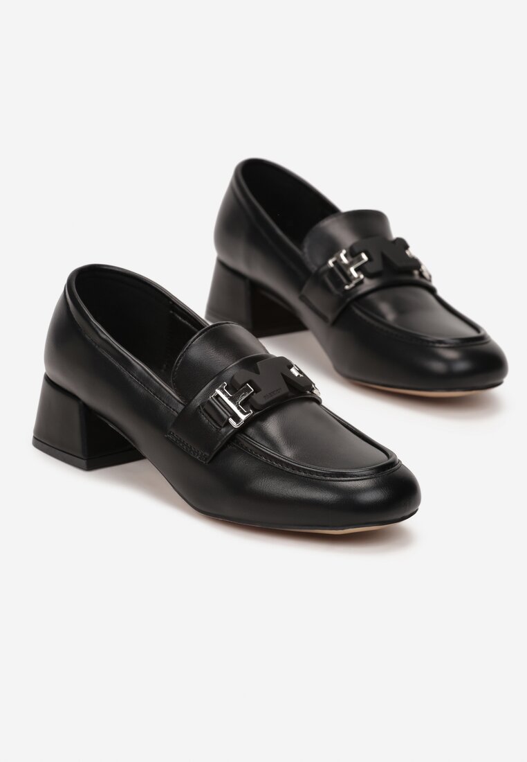 Mocasini Negri cu Toc Scurt Brant din Piele și Ornament Metalic Hypephone