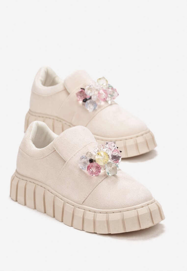 Sneakers bej pe platformă cu cristale Alexelina