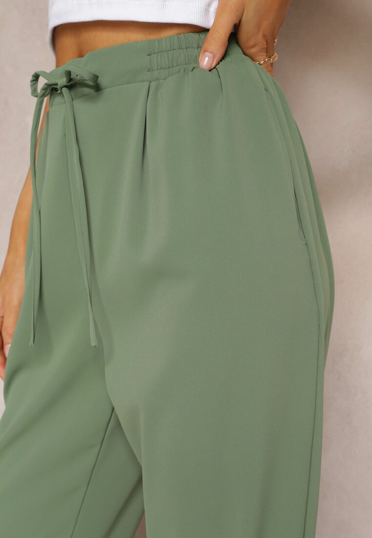 Zielone Spodnie High Waist z Gumką i Troczkiem w Pasie oraz Kieszeniami Arlettia