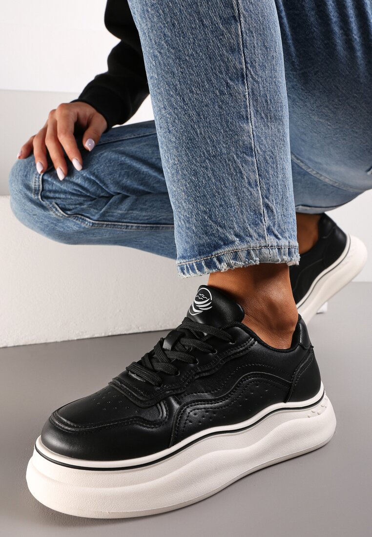 Sneakerși Negri cu Șireturi pe Talpă Groasă Plată Olymelia