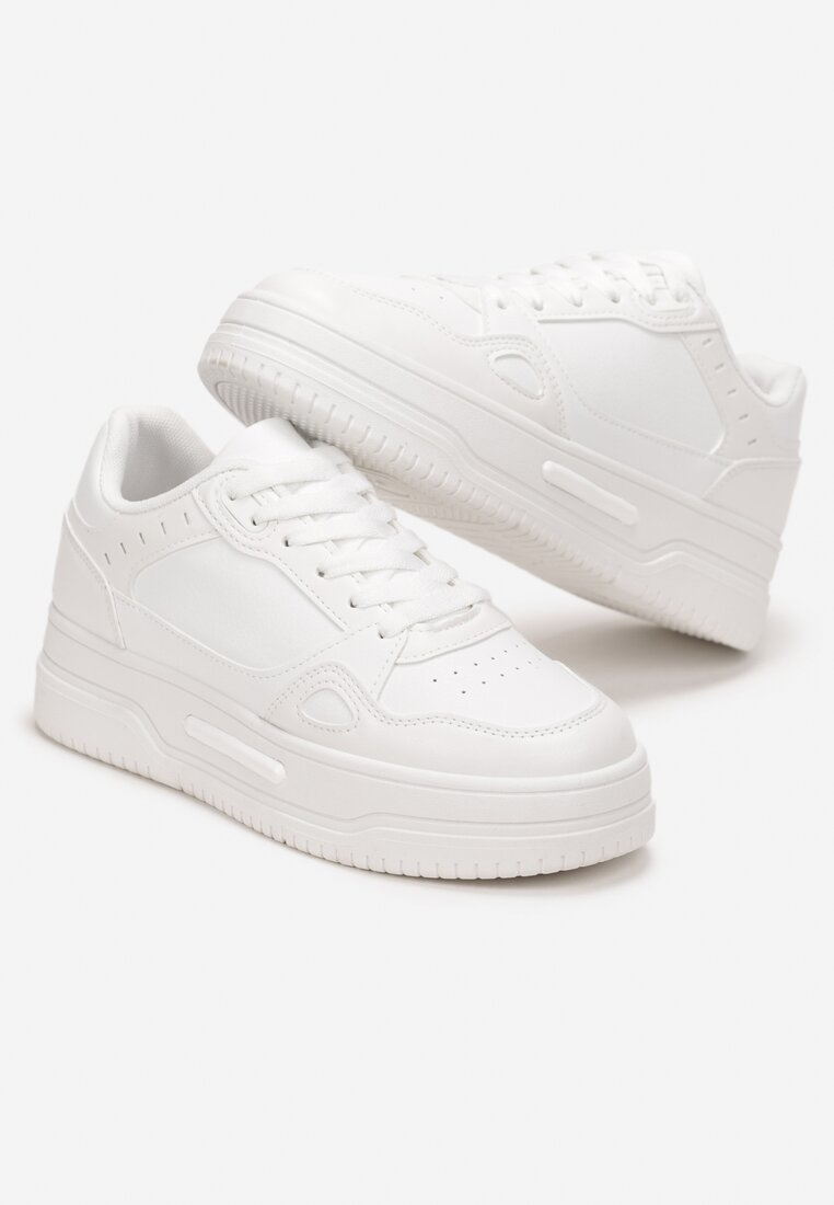 Białe Sneakersy na Grubej Podeszwie z Przeszyciami Utire