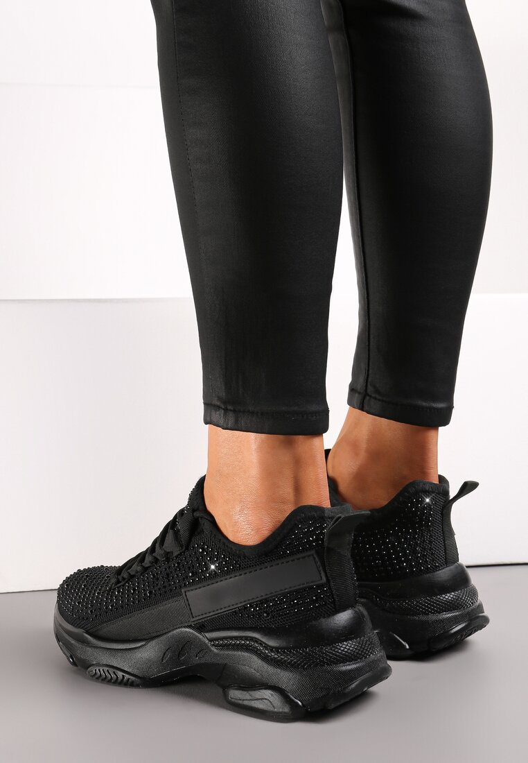 Czarne Sznurowane Sneakersy z Ozdobnymi Cyrkoniami na Płaskiej Grubej Podeszwie Imria