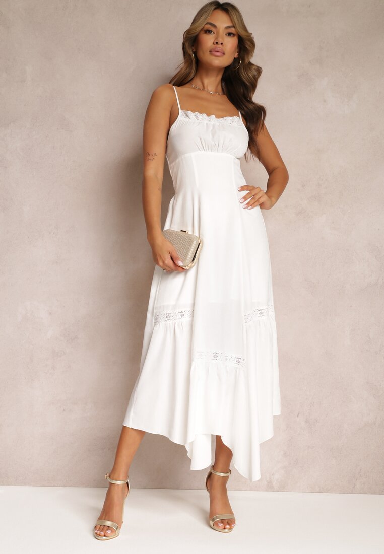 Biała Rozkloszowana Sukienka Maxi z Asymetrycznym Dołem Chelsene