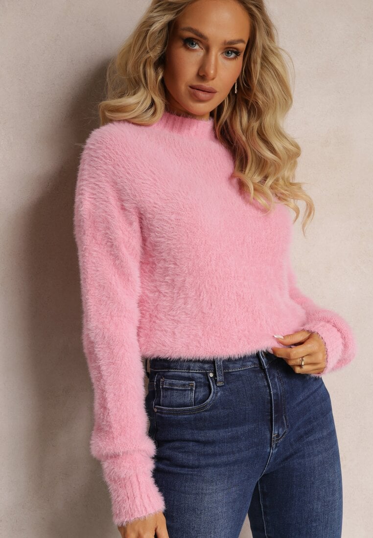 Pulover roz tricot Christiam roz închis cu fir lung și guler înalt