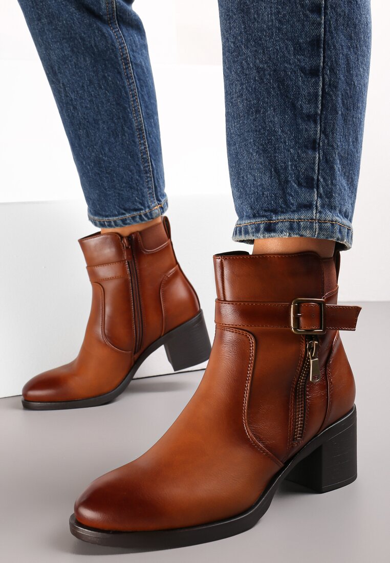 Botine Maro cu Fermoar cu Cataramă Decorativă pe Toc Bloc Pătrat Manuelles