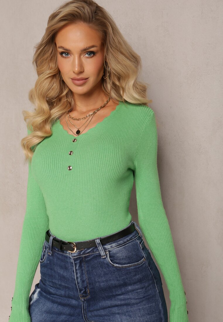 Zielony Sweter z Prążkowanej Dzianiny i Ozdobnymi Guzikami Eminy