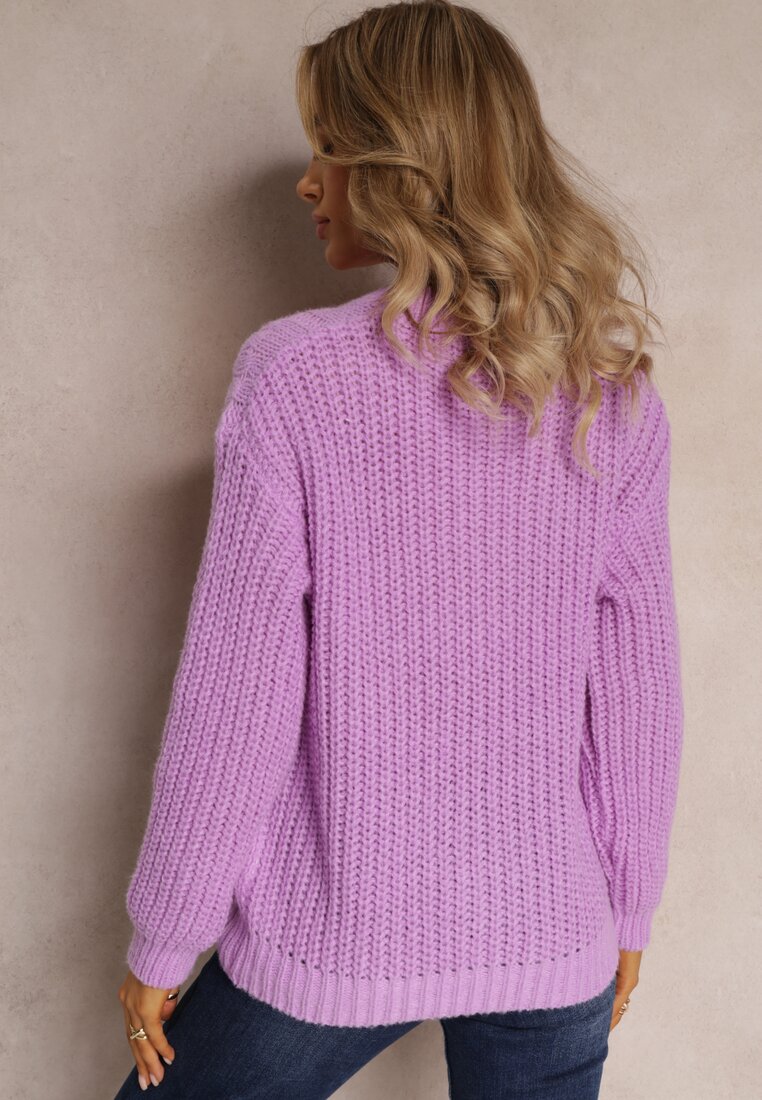 Fioletowy Sweter o Klasycznym Fasonie z Modnym Splotem Siloma