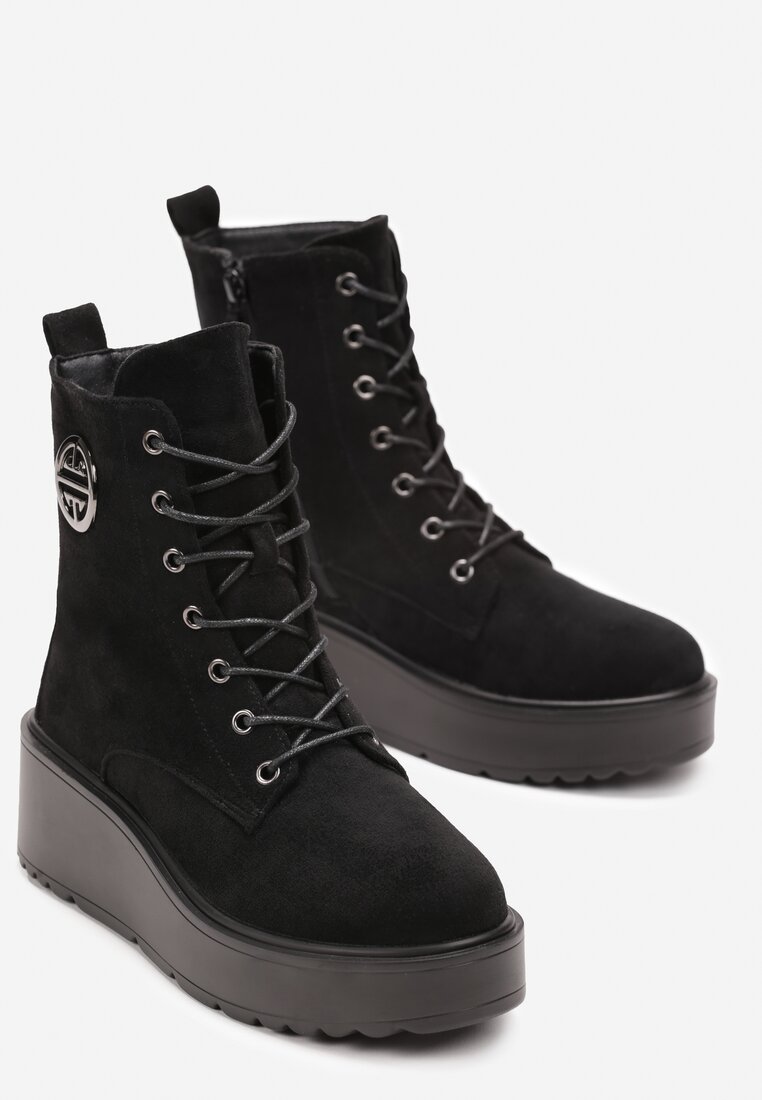 Botine Negre din Imitatie de Camosa pe Platforma Inalta Bicasa