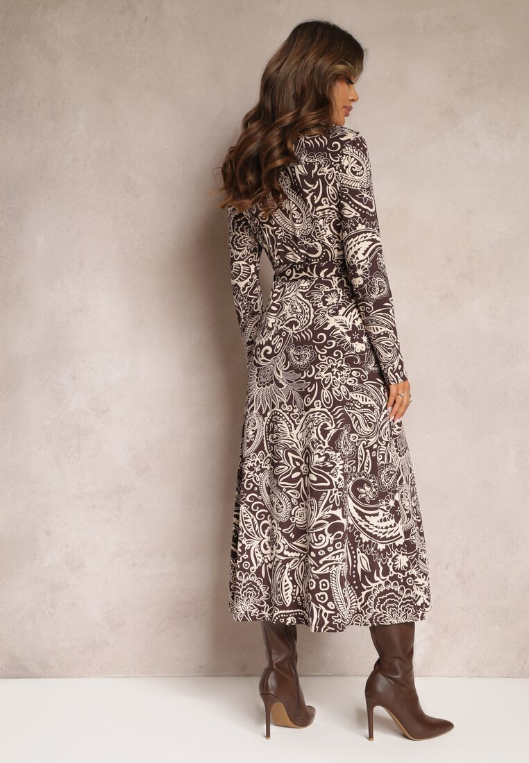 Brązowa Koszulowa Sukienka Midi o Rozkloszowanym Fasonie z Materiałowym Paskiem w Talii Puli