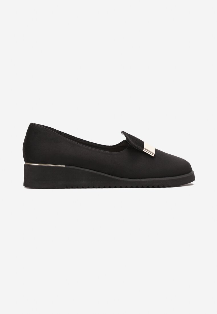 Mocasini Negri Slip-On Imitatie De Piele Întoarsă Cu Aplicații Metalice Vinza