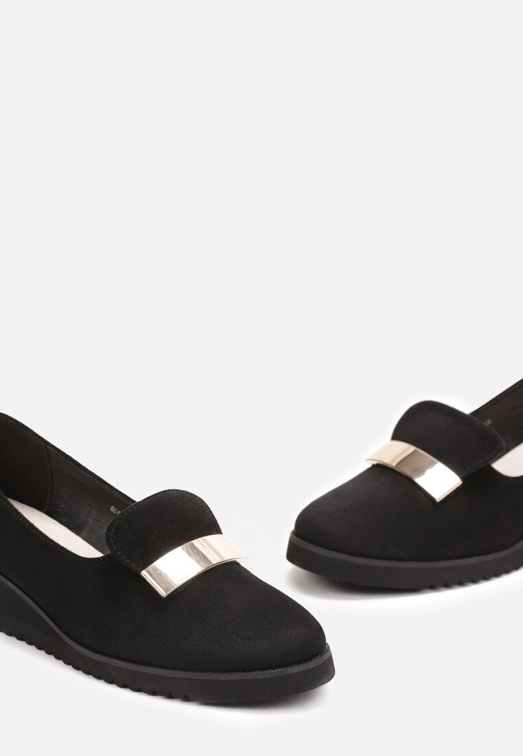 Mocasini Negri Slip-On Imitatie De Piele Întoarsă Cu Aplicații Metalice Vinza