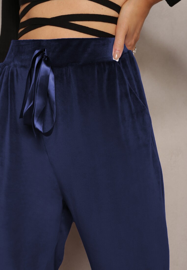 Pantaloni de trening bleumarin din catifea cu picioare largi Heliotte