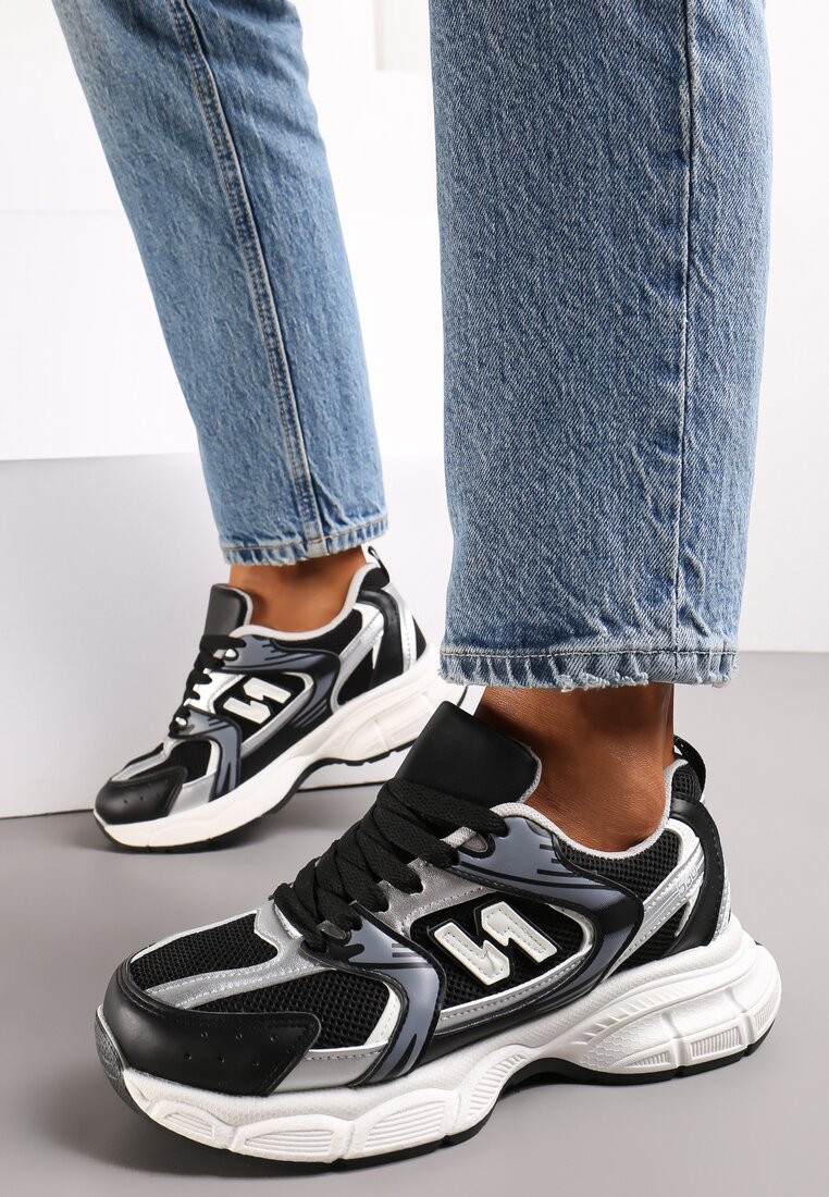Sneakerși negri Kaolene cu șireturi pe talpă groasă