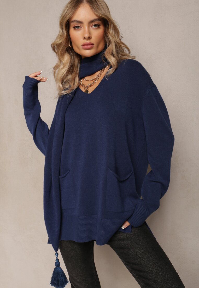 Granatowy Sweter z Szalikiem z Chwostami w Komplecie Rumabena