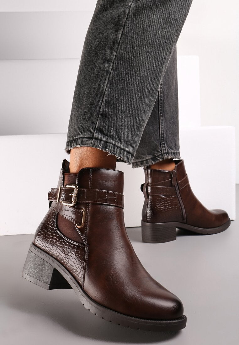 Botine Maro cu Imitatie de Piele de Sarpe pe Toc Mic Carab
