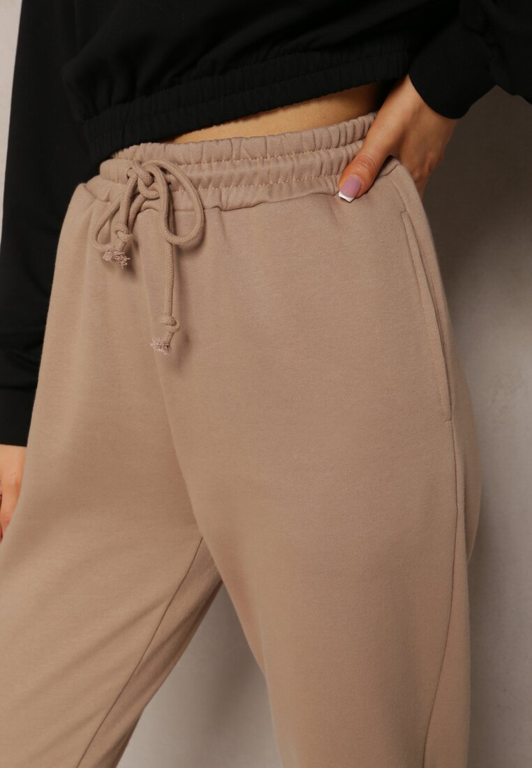 Ciemnobeżowe Spodnie Dresowe z Polarową Ciepłą Podszewką Trisseme