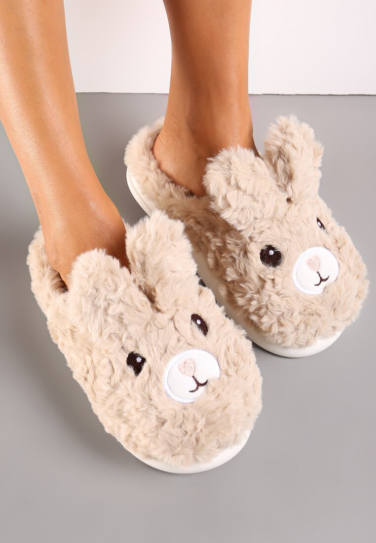 Fryzury Dla Dziewczyn Z Odstającymi Uszami www.renee.pl