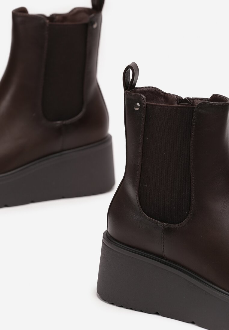 Botine maro în stil rock cu platformă Nentona