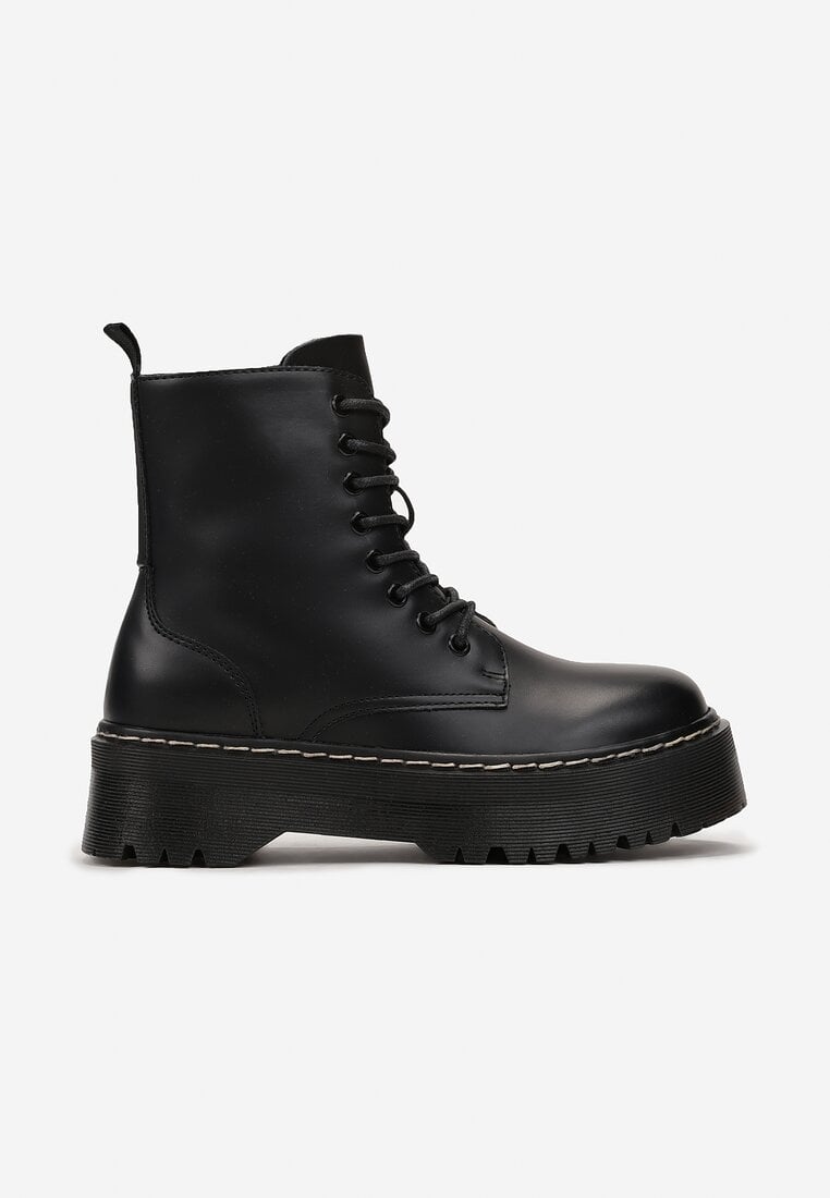 Botine negre pe platformă în stilul muncitorilor Marixana
