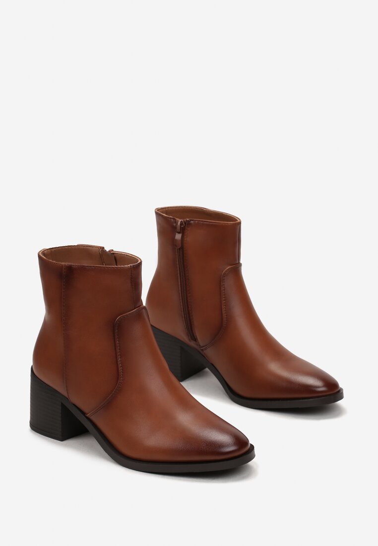 Botine maro clasice cu toc Ominorda