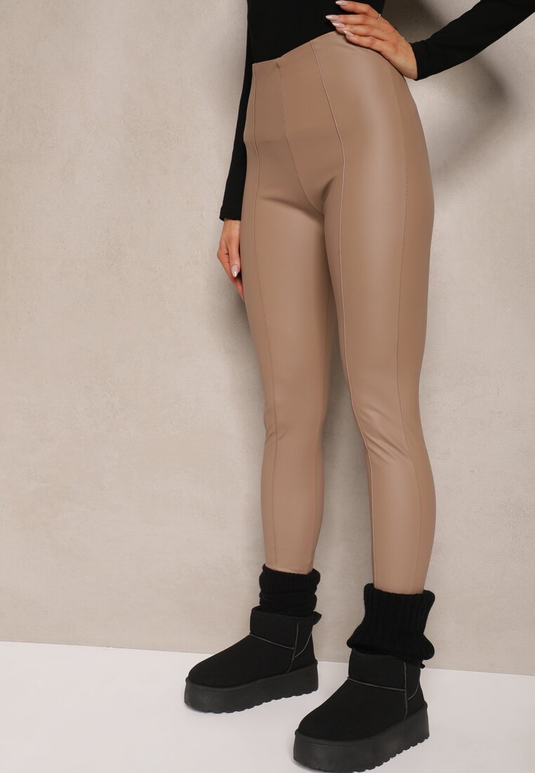 Beżowe Legginsy High Waist z Imitacji Skóry z Gumką w Pasie Boggera
