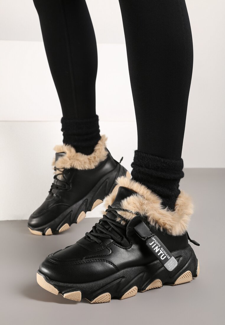 Czarne Sneakersy Przed Kostkę na Płaskiej Grubej Podeszwie z Ociepleniem ze Sztucznego Futerka Borrolla