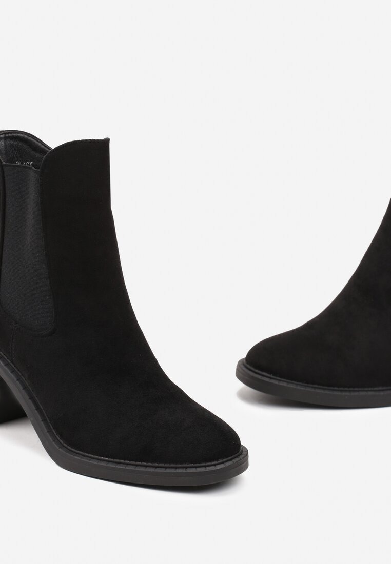 Czarne Botki na Obcasie z Imitacji Zamszu ze Wstawką z Elastycznego Materiału Marissane