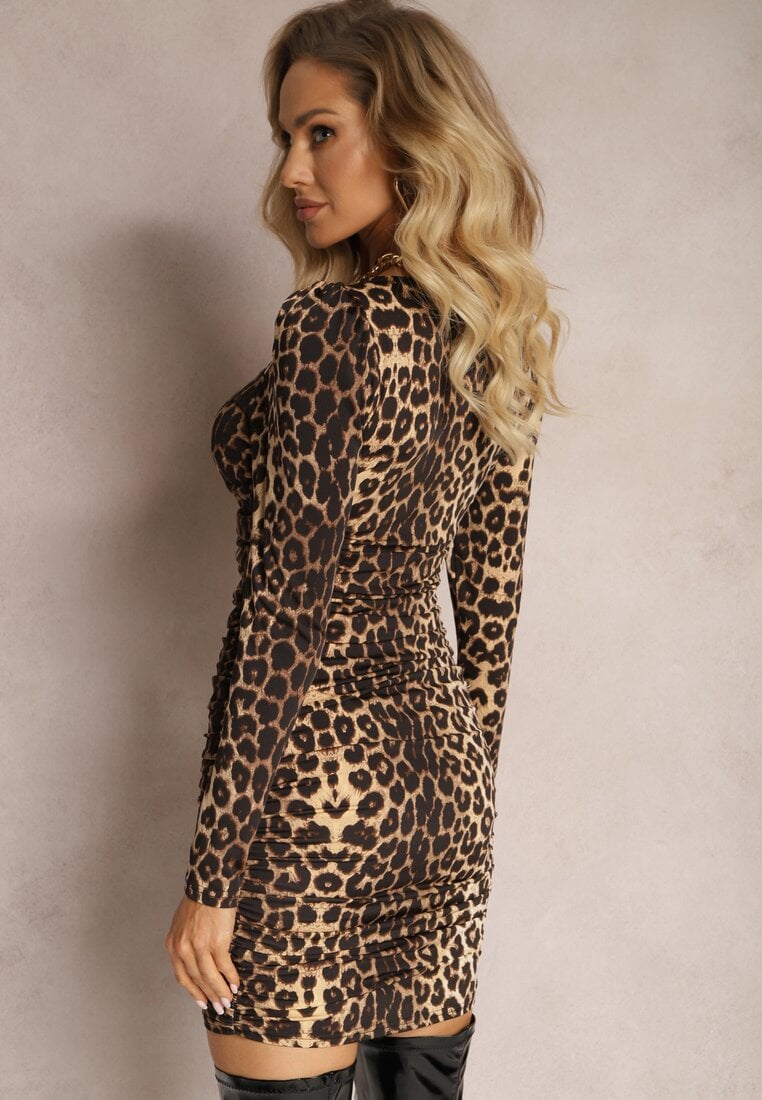 Brązowa Dopasowana Sukienka Mini z Ozdobnym Marszczeniem Mocono